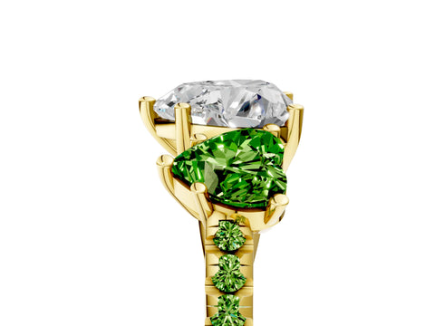 Yellow gold Three-Stone Heart Cut Diamond Ring with Round with Peridot side stone Pavé Band and Prong Setting_5