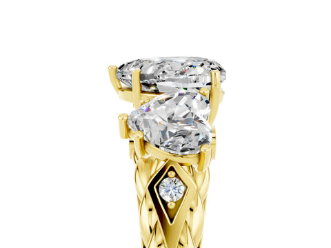 Yellow gold Three-Stone Heart Cut Moissanite Braided Band Ring with Four-Prong Setting_17