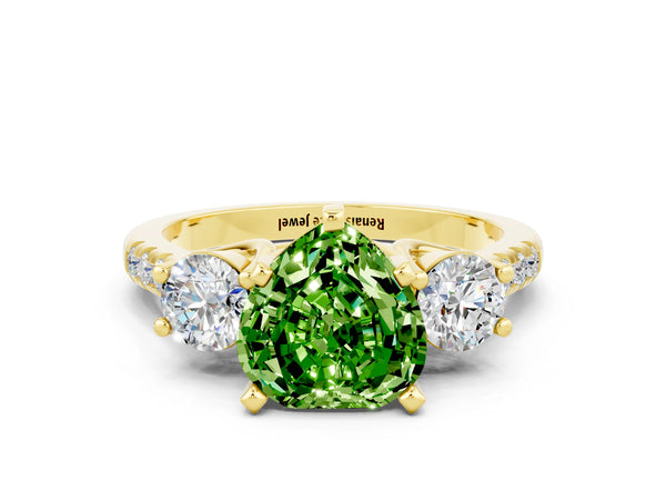 Yellow gold Three-Stone Heart Cut Peridot Pavé Band with Four-Prong Setting