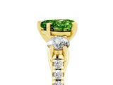 Yellow gold Three-Stone Heart Cut Peridot Pavé Band with Four-Prong Setting_5