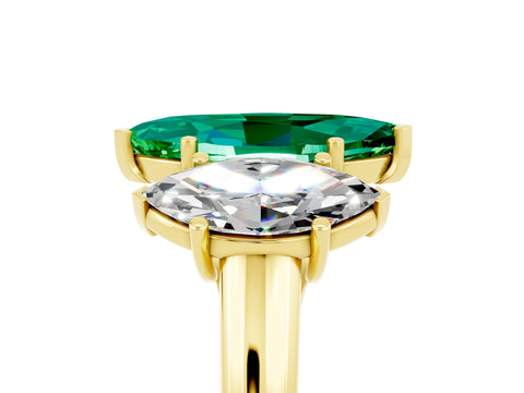 Yellow gold Three-Stone Marquise Cut Emerald Engagement Ring with Prong Setting_5