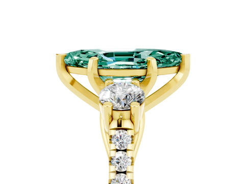 Yellow gold Three-Stone Marquise Cut Green Sapphire Pavé Band with Four-Prong Setting_5