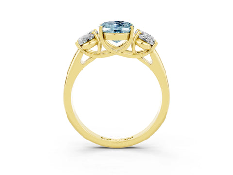 Yellow gold Three-Stone Oval Cut Aquamarine Engagement Ring with Prong Setting_3