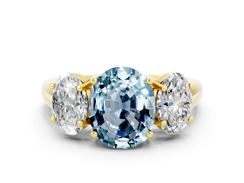 Yellow gold Three-Stone Oval Cut Aquamarine Engagement Ring with Prong Setting