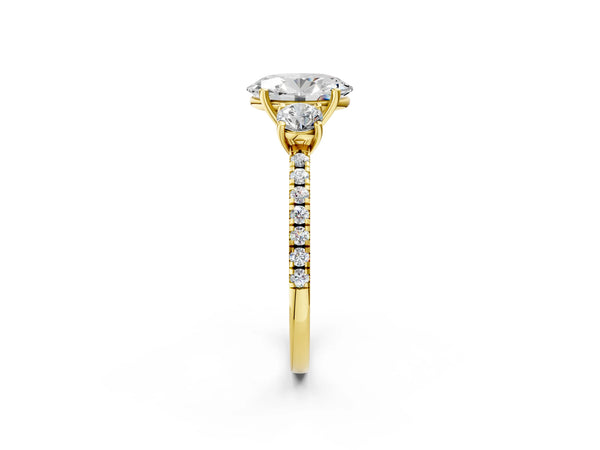 Yellow gold Three-Stone Oval Cut Cut Diamond Pavé Band with Prong Setting