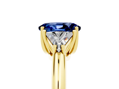 Yellow gold Three-Stone Oval Cut Cut Diamond Ring with Trillion Side Stones and Four-Prong Setting_5