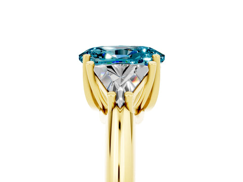 Yellow gold Three-Stone Oval Cut Cut Diamond Ring with Trillion Side Stones and Four-Prong Setting_5