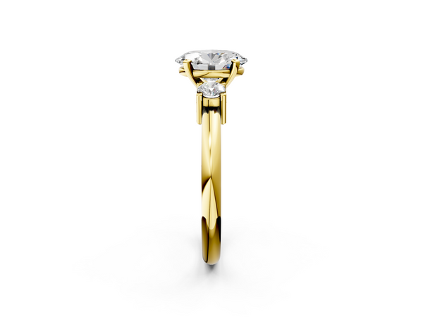 Yellow gold Three-Stone Oval Cut Diamond Solitaire with Prong Setting and Classic Band