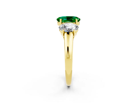 Yellow gold Three-Stone Oval Cut Emerald Engagement Ring with Prong Setting_2