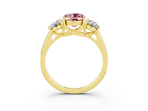 Yellow gold Three-Stone Oval Cut Morganite Engagement Ring with Prong Setting_3