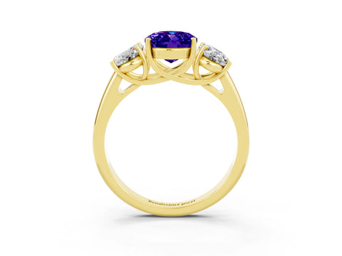 Yellow gold Three-Stone Oval Cut Tanzanite Engagement Ring with Prong Setting_3