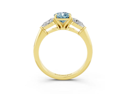 Yellow gold Three-Stone Pear Cut Aquamarine Ring with Pear Side Stones and Four-Prong Setting_3