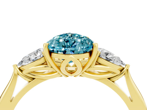 Yellow gold Three-Stone Pear Cut Cut Diamond Ring with Pear Side Stones in Four-Prong Setting_4