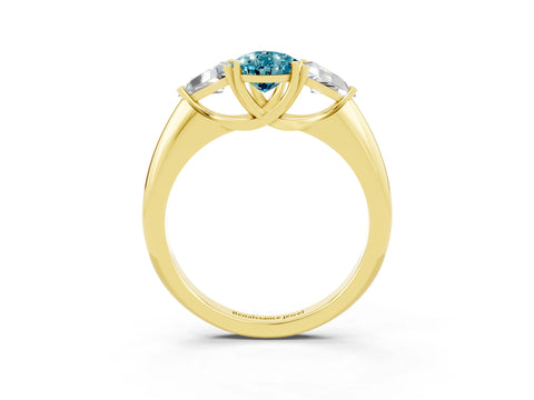 Yellow gold Three-Stone Pear Cut Cut Diamond Ring with Trillion Side Stones and Four-Prong Setting_3