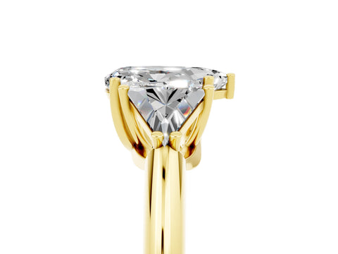Yellow gold Three-Stone Pear Cut Cut Diamond Ring with Trillion Side Stones and Four-Prong Setting_5