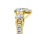 Yellow gold Three-Stone Pear Cut Diamond Pavé Band with Four-Prong Setting_42