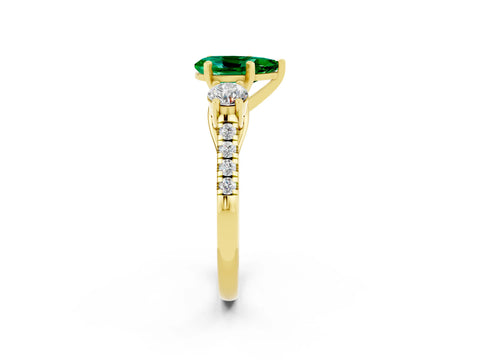 Yellow gold Three-Stone Pear Cut Emerald Pavé Band with Four-Prong Setting_2