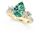 Yellow gold Three-Stone Pear Cut Green Sapphire Pavé Band with Four-Prong Setting_1