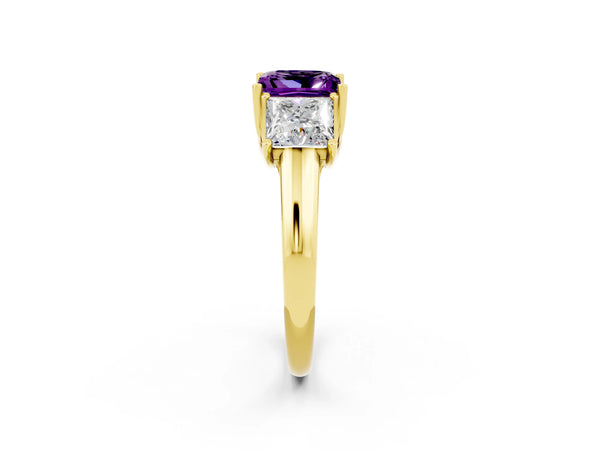Yellow gold Three-Stone Princess Cut Amethyst Engagement Ring with Prong Setting
