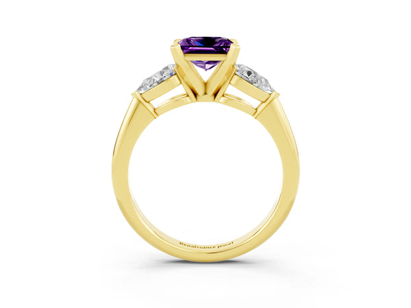 Yellow gold Three-Stone Princess Cut Amethyst Ring with Pear Side Stones and Four-Prong Setting