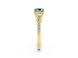 Yellow gold Three-Stone Princess Cut Aquamarine Pavé Band with Four-Prong Setting_2