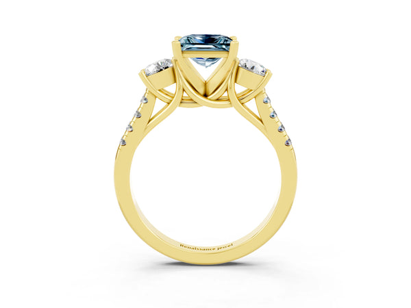 Yellow gold Three-Stone Princess Cut Aquamarine Pavé Band with Four-Prong Setting