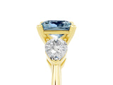 Yellow gold Three-Stone Princess Cut Aquamarine Ring with Pear Side Stones and Four-Prong Setting_5