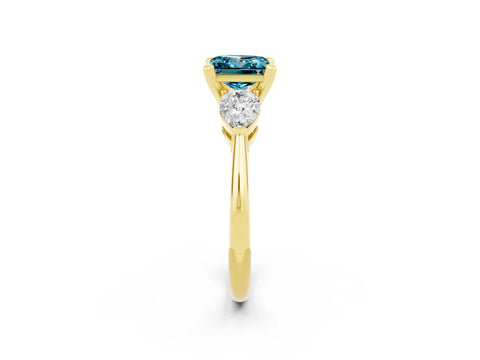 Yellow gold Three-Stone Princess Cut Blue Topaz Ring with Pear Side Stones and Four-Prong Setting_2