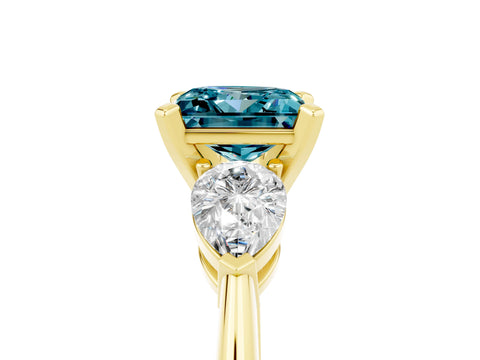 Yellow gold Three-Stone Princess Cut Blue Topaz Ring with Pear Side Stones and Four-Prong Setting_5