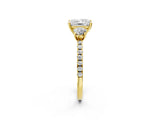 Yellow gold Three-Stone Princess Cut Cut Diamond Pavé Band with Prong Setting_33