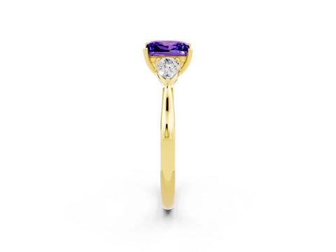 Yellow gold Three-Stone Princess Cut Cut Diamond Ring with Pear Side Stones in Four-Prong Setting_2