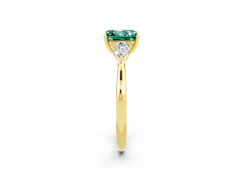 Yellow gold Three-Stone Princess Cut Cut Diamond Ring with Pear Side Stones in Four-Prong Setting_2