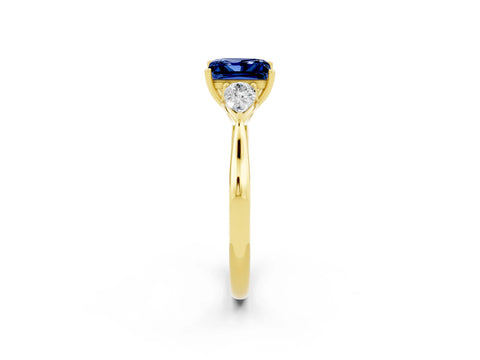 Yellow gold Three-Stone Princess Cut Cut Diamond Ring with Pear Side Stones in Four-Prong Setting_2