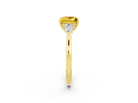 Yellow gold Three-Stone Princess Cut Cut Diamond Ring with Pear Side Stones in Four-Prong Setting_2