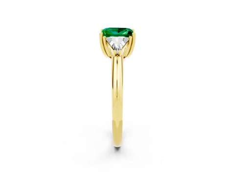 Yellow gold Three-Stone Princess Cut Cut Diamond Ring with Trillion Side Stones and Four-Prong Setting_2