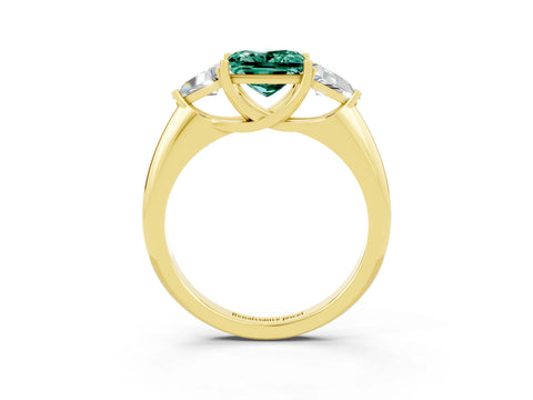 Yellow gold Three-Stone Princess Cut Cut Diamond Ring with Trillion Side Stones and Four-Prong Setting_3