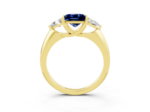 Yellow gold Three-Stone Princess Cut Cut Diamond Ring with Trillion Side Stones and Four-Prong Setting_3