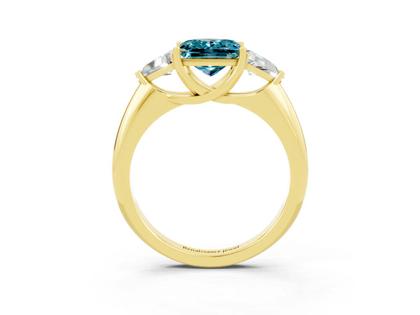 Yellow gold Three-Stone Princess Cut Cut Diamond Ring with Trillion Side Stones and Four-Prong Setting