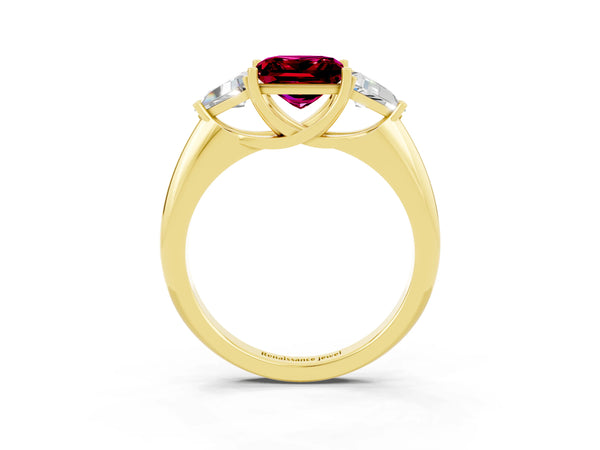 Yellow gold Three-Stone Princess Cut Garnet Engagement Ring with Trillion Side Stones and Prong Setting