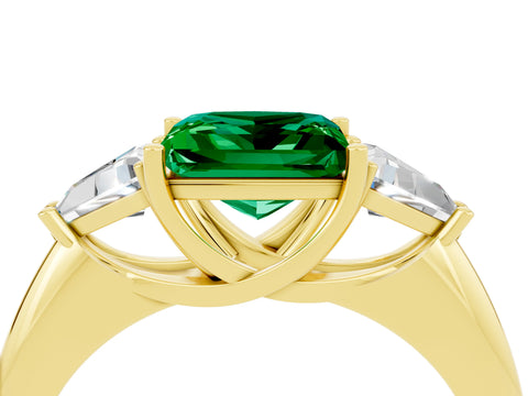 Yellow gold Three-Stone Princess Cut Cut Diamond Ring with Trillion Side Stones and Four-Prong Setting_4