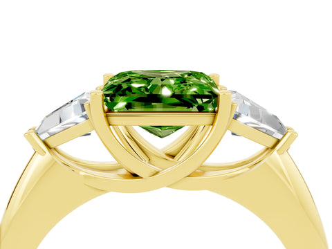 Yellow gold Three-Stone Princess Cut Cut Diamond Ring with Trillion Side Stones and Four-Prong Setting_4