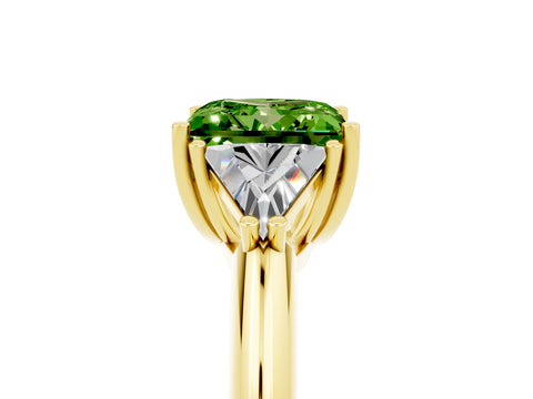 Yellow gold Three-Stone Princess Cut Cut Diamond Ring with Trillion Side Stones and Four-Prong Setting_5