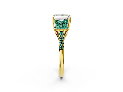 Yellow gold Three-Stone Princess Cut Diamond Ring with Round with Green Sapphire side stone Pavé Band and Prong Setting_2