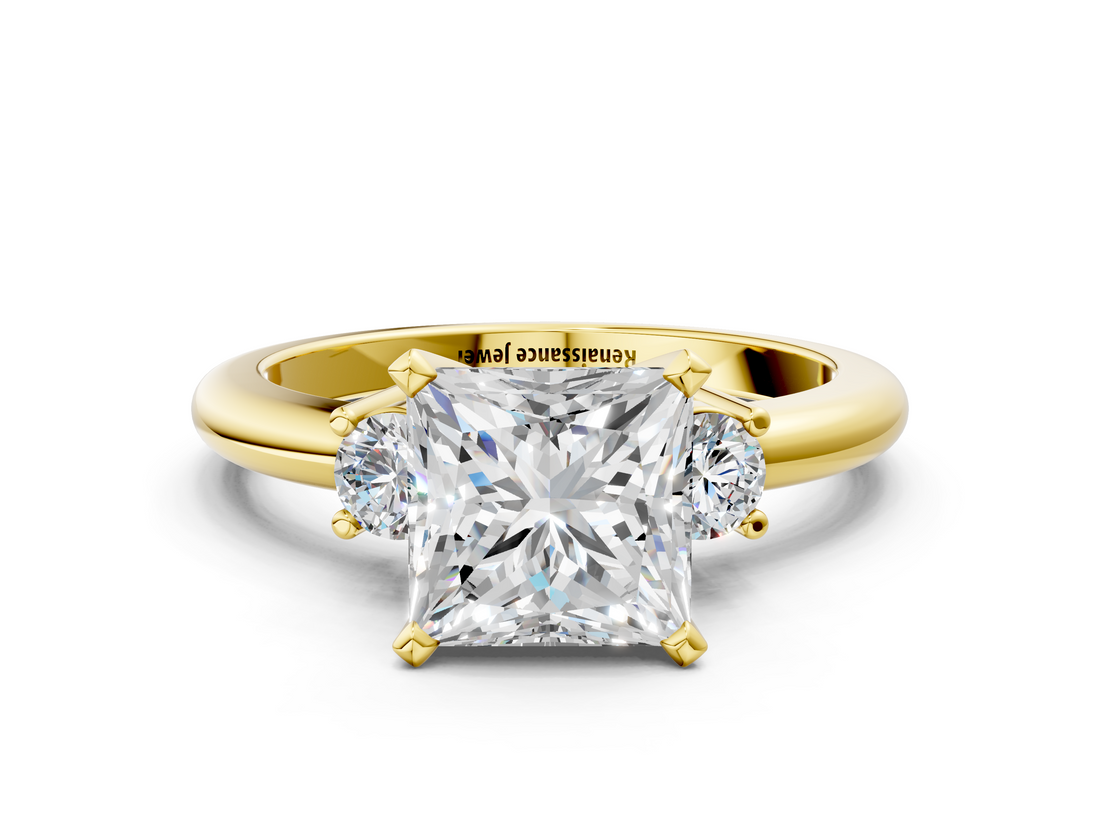Yellow gold Three-Stone Princess Cut Diamond Solitaire with Prong Setting and Classic Band_71