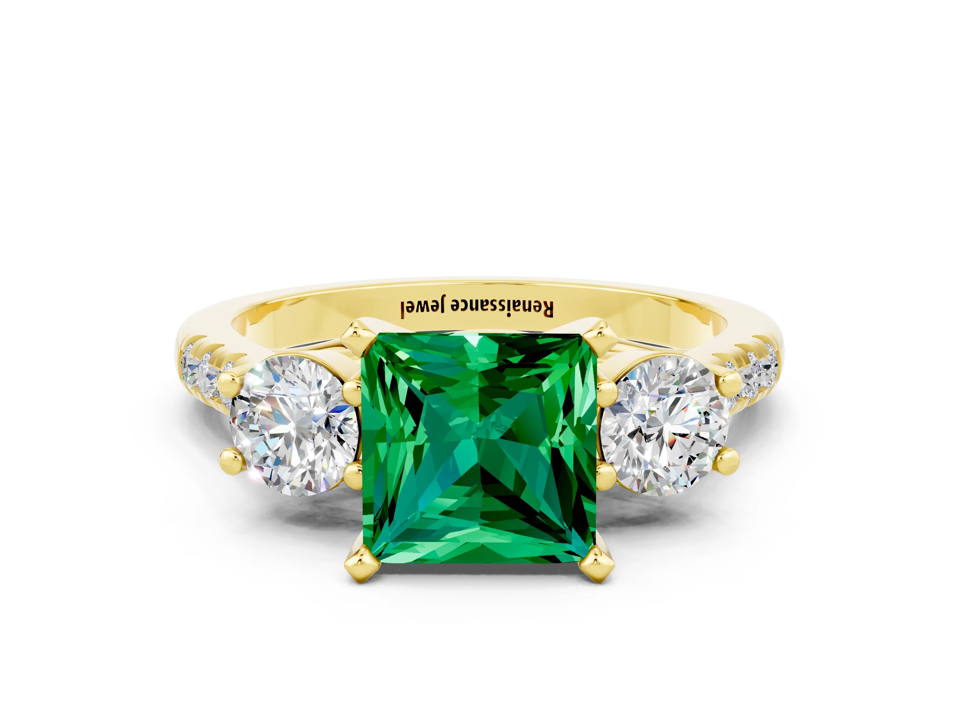 Yellow gold Three-Stone Princess Cut Emerald Pavé Band with Four-Prong Setting