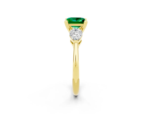Yellow gold Three-Stone Princess Cut Emerald Ring with Pear Side Stones and Four-Prong Setting