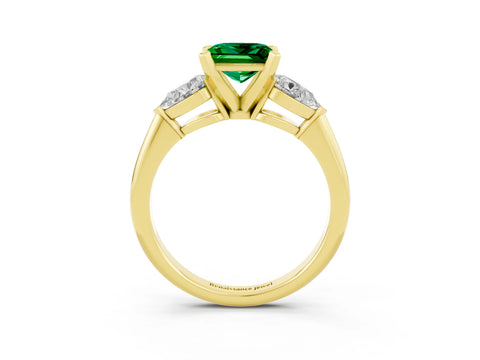 Yellow gold Three-Stone Princess Cut Emerald Ring with Pear Side Stones and Four-Prong Setting_3
