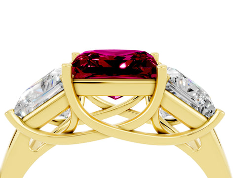 Yellow gold Three-Stone Princess Cut Garnet Engagement Ring with Prong Setting_4