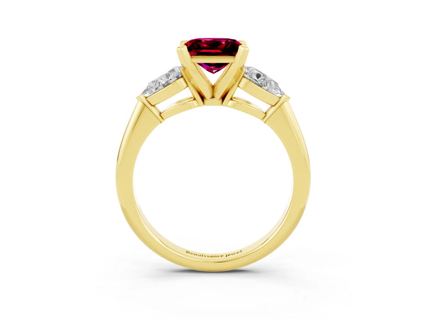 Yellow gold Three-Stone Princess Cut Garnet Ring with Pear Side Stones and Four-Prong Setting