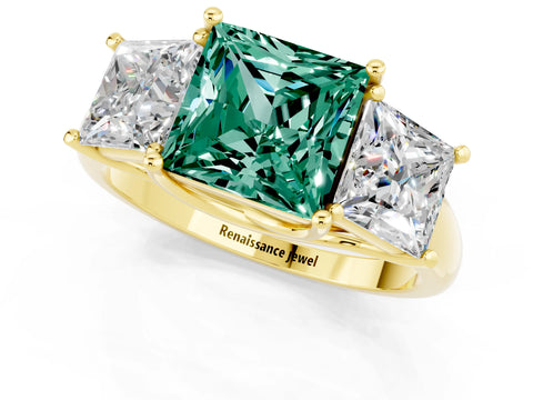 Yellow gold Three-Stone Princess Cut Green Sapphire Engagement Ring with Prong Setting_1